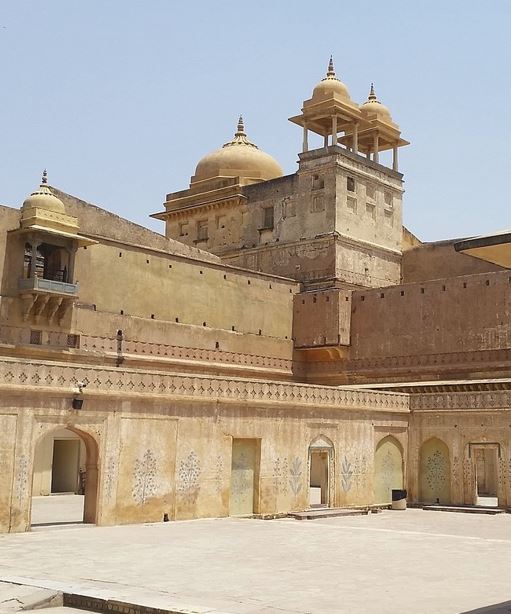 Amber Fort in India: Timings, Entry Fees, and Tips